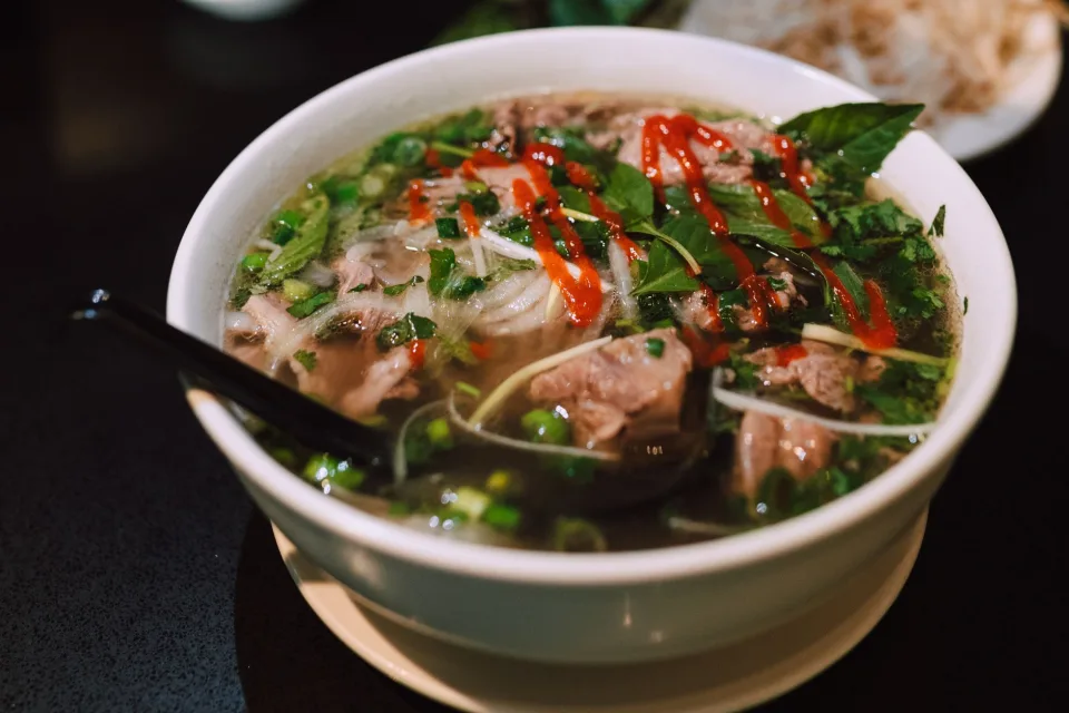 Xe giao món tận nơi